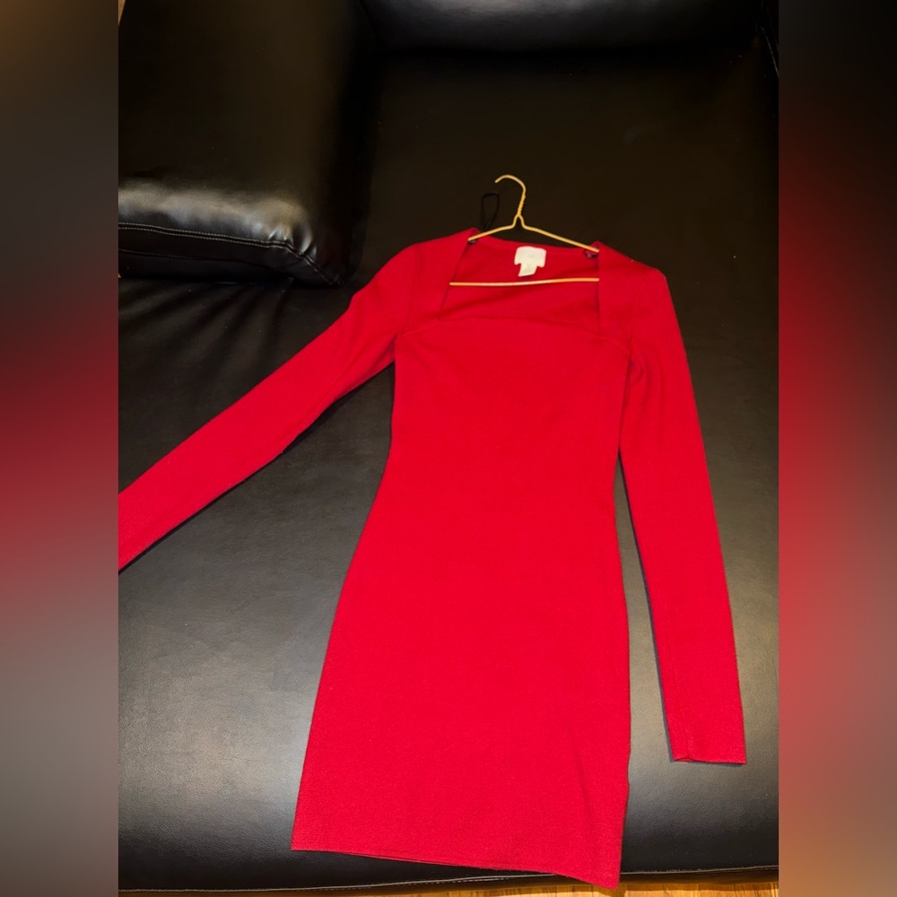 H&M Red Long Sleeve Square-Neck Bodycon Dress